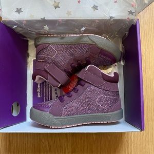 New Pediped Logan High Top sneakers size 8.5